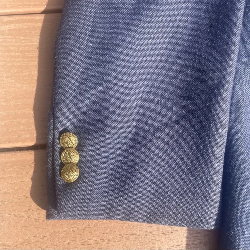 Haggar Men’s Navy Blazer With Gold Buttons 42L Sports Coat Jacket